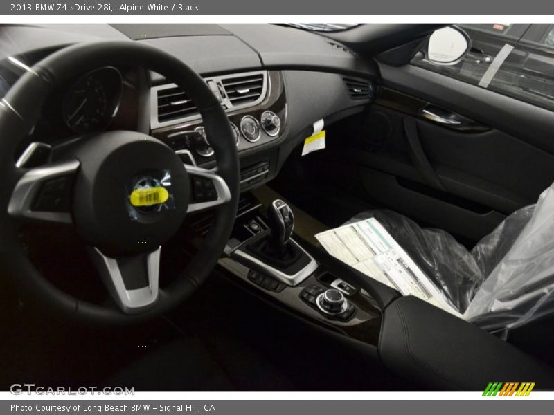 Dashboard of 2013 Z4 sDrive 28i