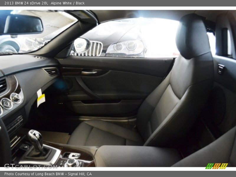 Alpine White / Black 2013 BMW Z4 sDrive 28i