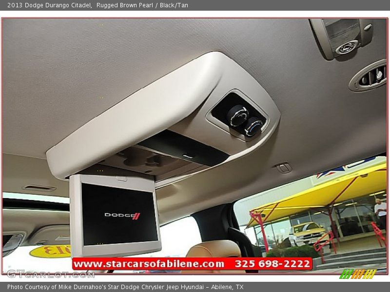 Rugged Brown Pearl / Black/Tan 2013 Dodge Durango Citadel