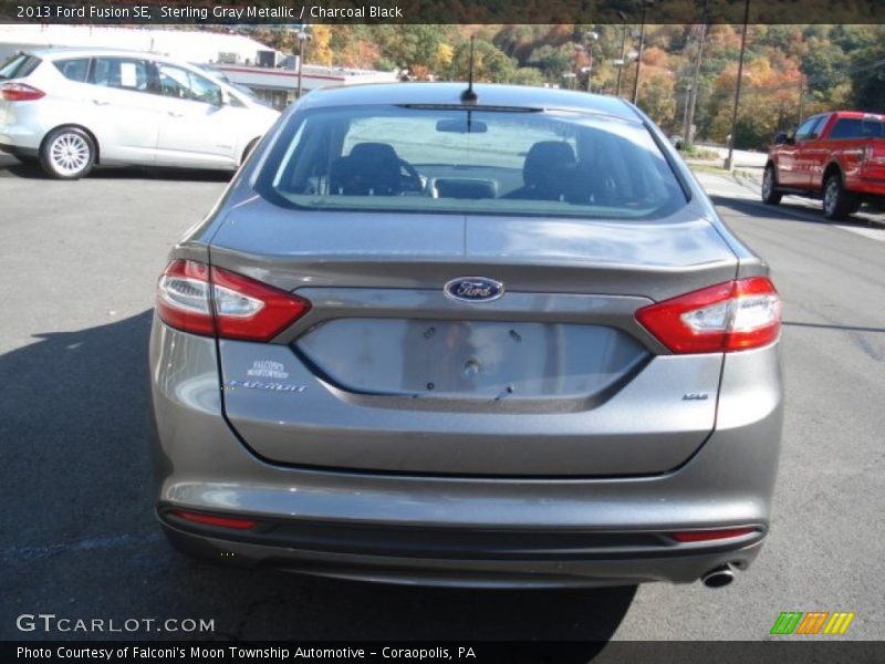 Sterling Gray Metallic / Charcoal Black 2013 Ford Fusion SE