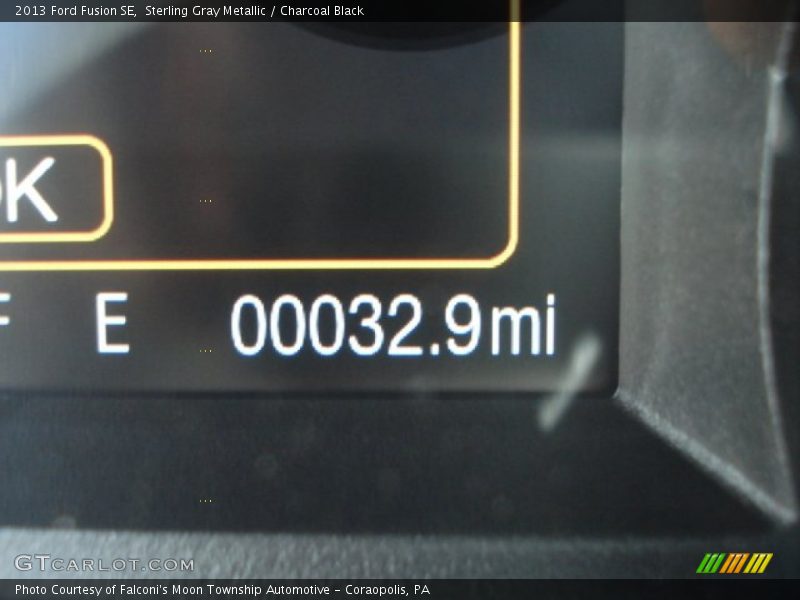 Sterling Gray Metallic / Charcoal Black 2013 Ford Fusion SE