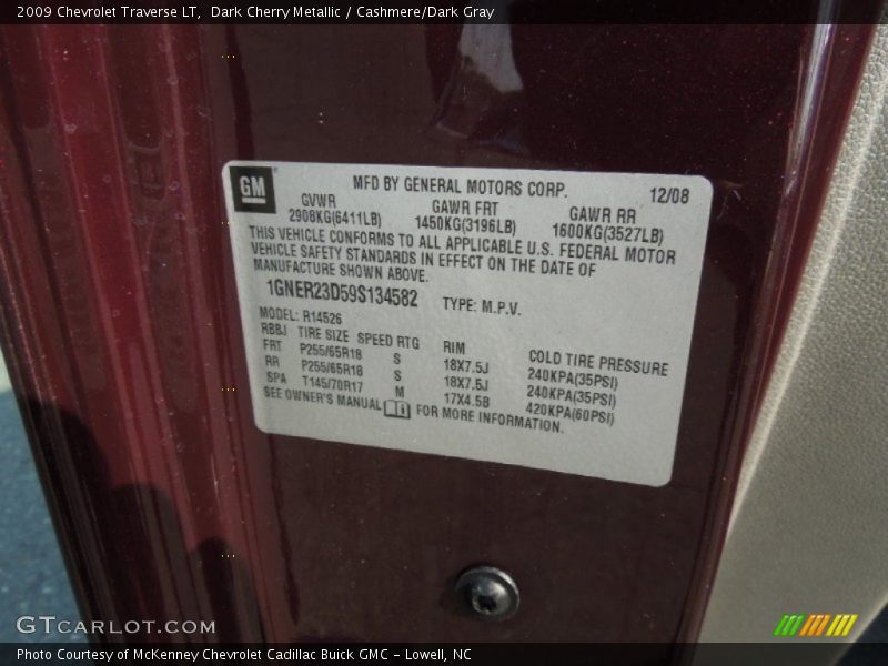 Dark Cherry Metallic / Cashmere/Dark Gray 2009 Chevrolet Traverse LT