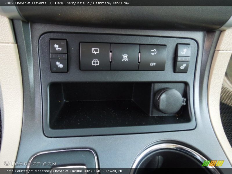 Controls of 2009 Traverse LT