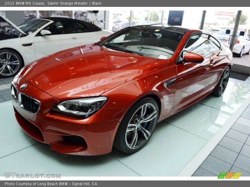 Front 3/4 View of 2013 M6 Coupe