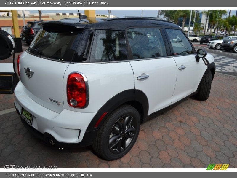 Light White / Carbon Black 2012 Mini Cooper S Countryman