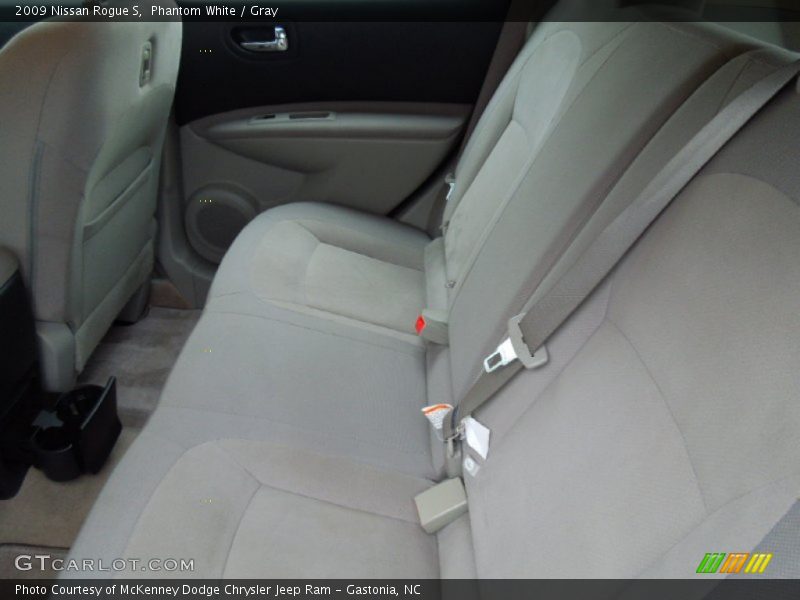 Phantom White / Gray 2009 Nissan Rogue S