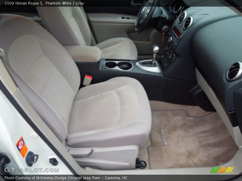 Phantom White / Gray 2009 Nissan Rogue S
