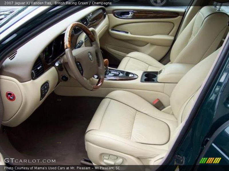 British Racing Green / Champagne 2007 Jaguar XJ Vanden Plas