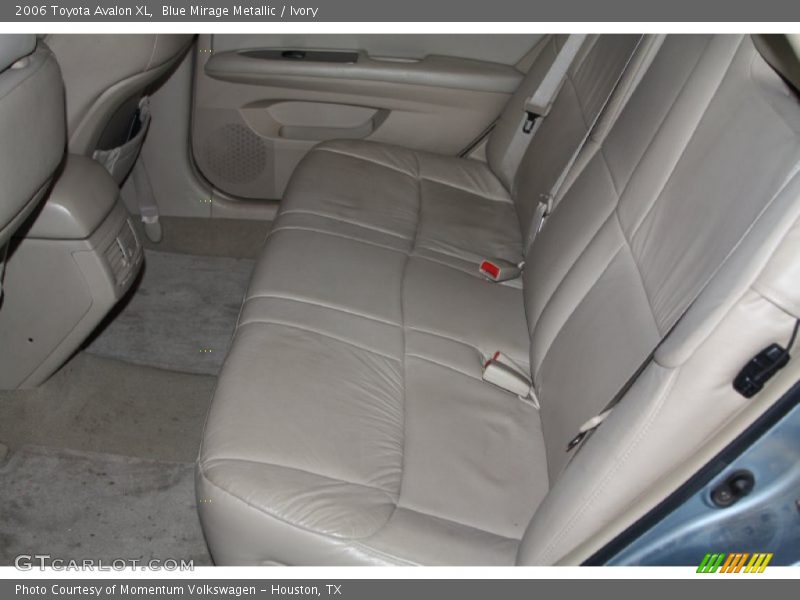 Blue Mirage Metallic / Ivory 2006 Toyota Avalon XL