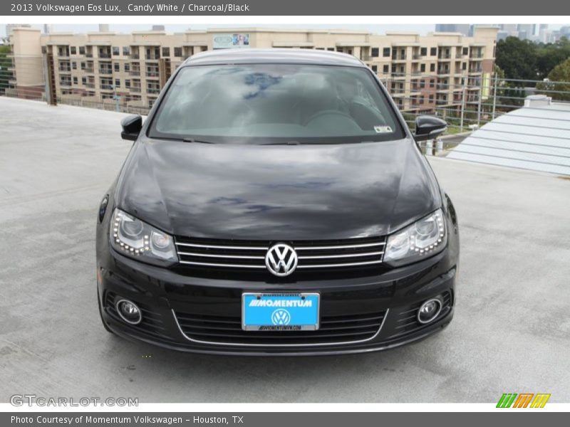 Candy White / Charcoal/Black 2013 Volkswagen Eos Lux