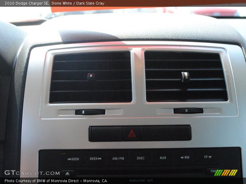 Stone White / Dark Slate Gray 2010 Dodge Charger SE