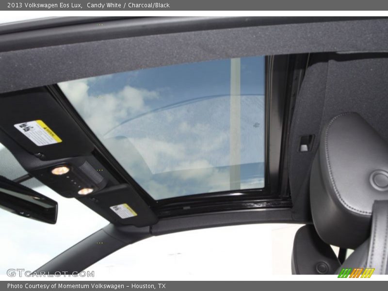 Candy White / Charcoal/Black 2013 Volkswagen Eos Lux