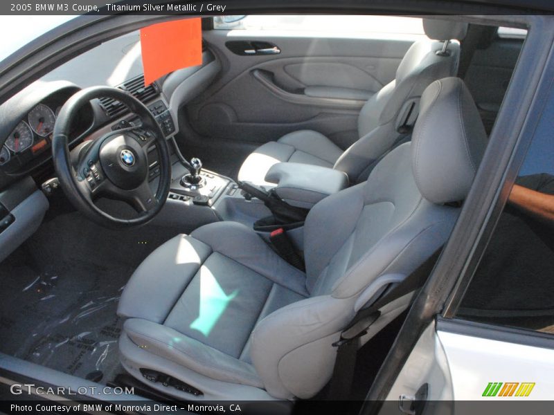 Front Seat of 2005 M3 Coupe