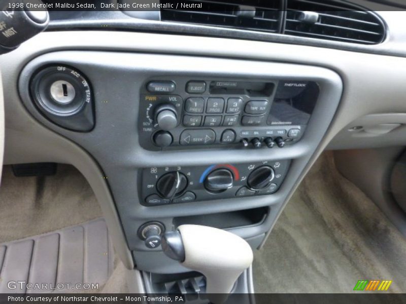 Dark Jade Green Metallic / Neutral 1998 Chevrolet Malibu Sedan