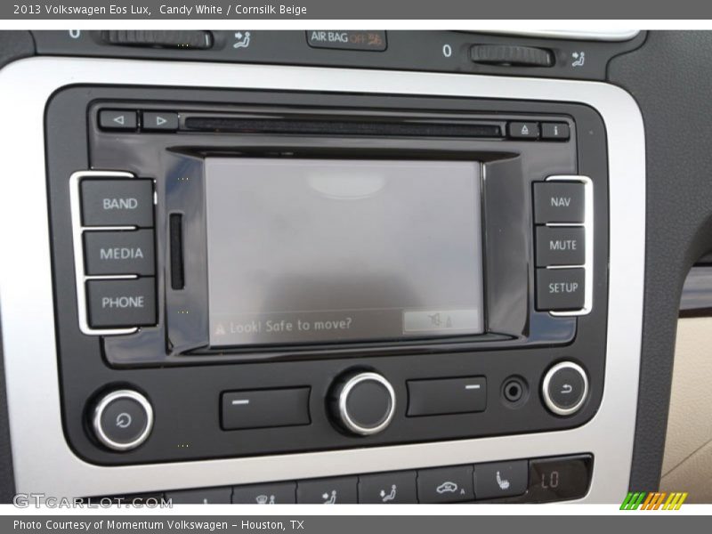 Controls of 2013 Eos Lux