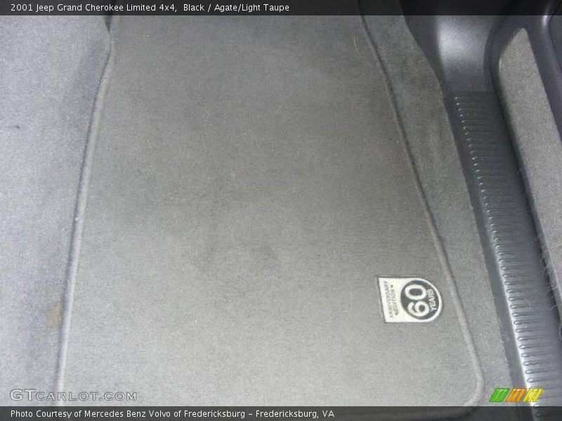 Black / Agate/Light Taupe 2001 Jeep Grand Cherokee Limited 4x4