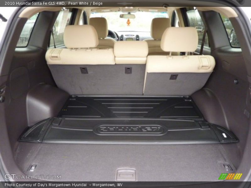 Pearl White / Beige 2010 Hyundai Santa Fe GLS 4WD