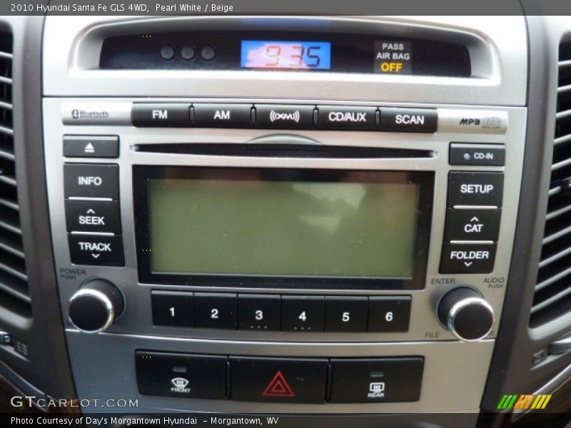Pearl White / Beige 2010 Hyundai Santa Fe GLS 4WD