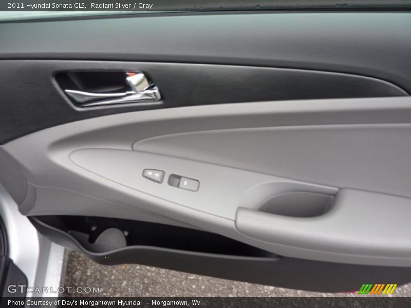 Radiant Silver / Gray 2011 Hyundai Sonata GLS