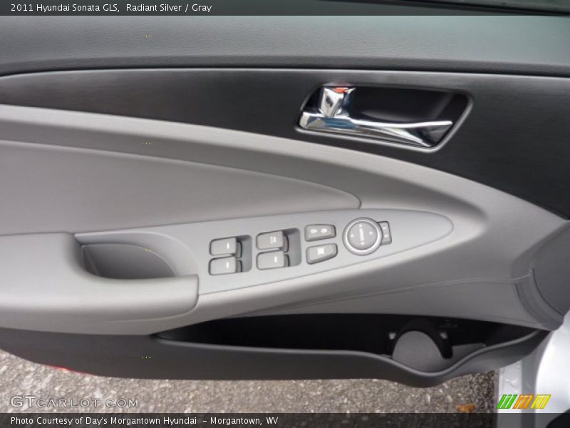 Radiant Silver / Gray 2011 Hyundai Sonata GLS