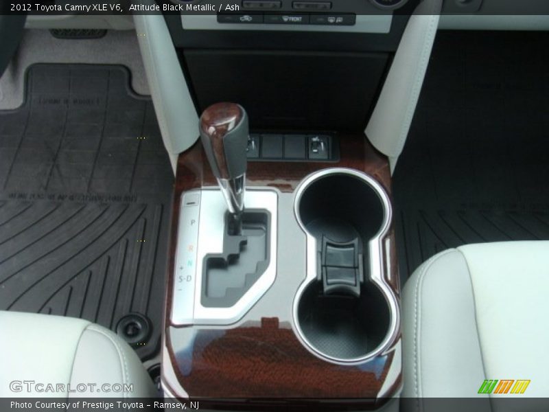 Attitude Black Metallic / Ash 2012 Toyota Camry XLE V6