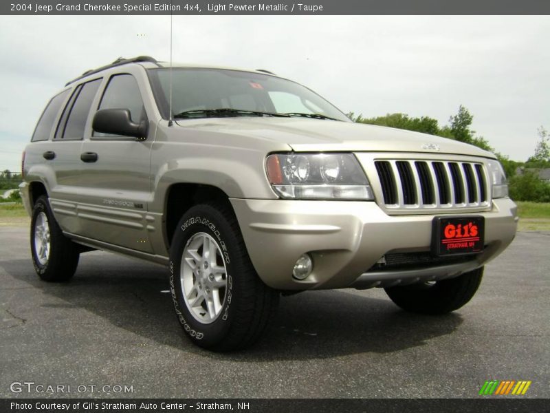 Light Pewter Metallic / Taupe 2004 Jeep Grand Cherokee Special Edition 4x4