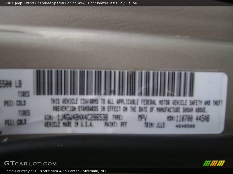 Light Pewter Metallic / Taupe 2004 Jeep Grand Cherokee Special Edition 4x4