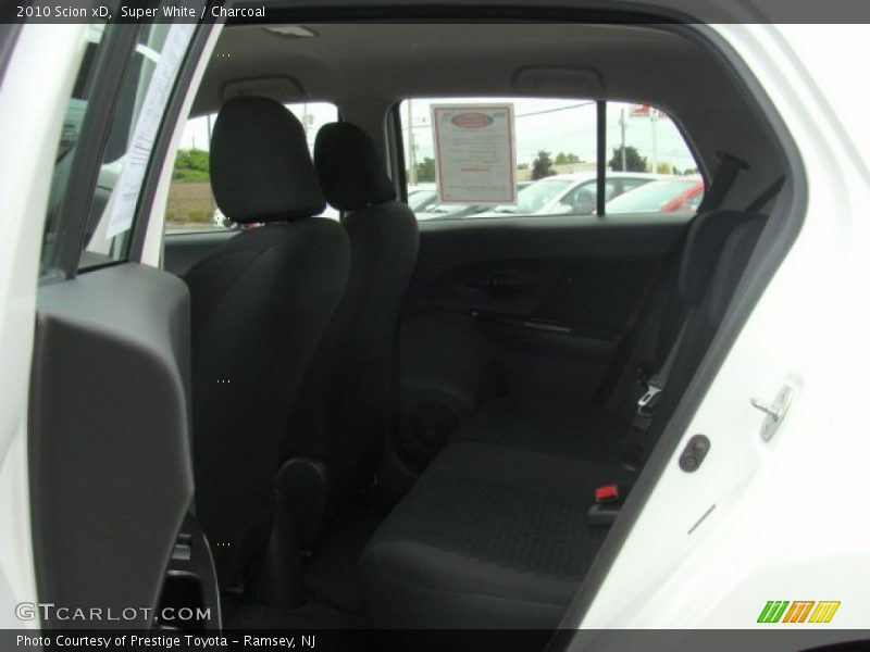 Super White / Charcoal 2010 Scion xD
