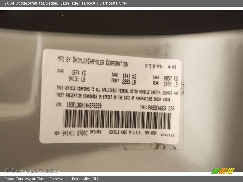Satin Jade Pearlcoat / Dark Slate Gray 2004 Dodge Stratus SE Sedan