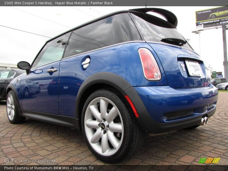 Hyper Blue Metallic / Panther Black 2005 Mini Cooper S Hardtop