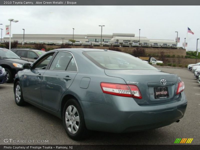 Aloe Green Metallic / Bisque 2010 Toyota Camry