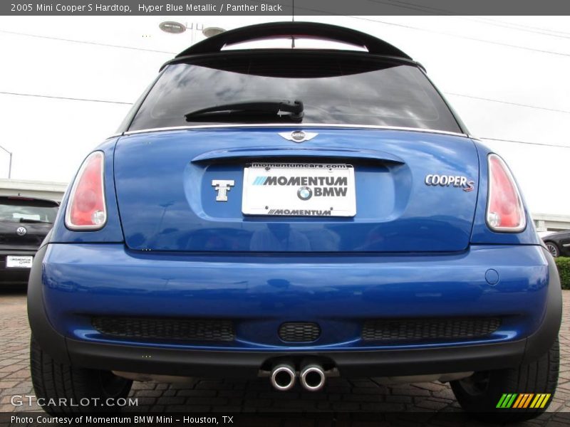 Hyper Blue Metallic / Panther Black 2005 Mini Cooper S Hardtop
