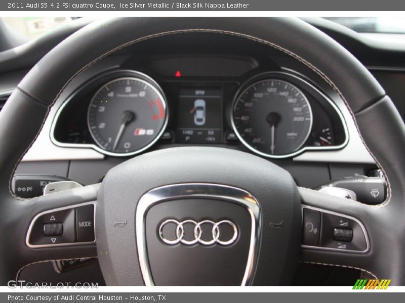  2011 S5 4.2 FSI quattro Coupe Steering Wheel
