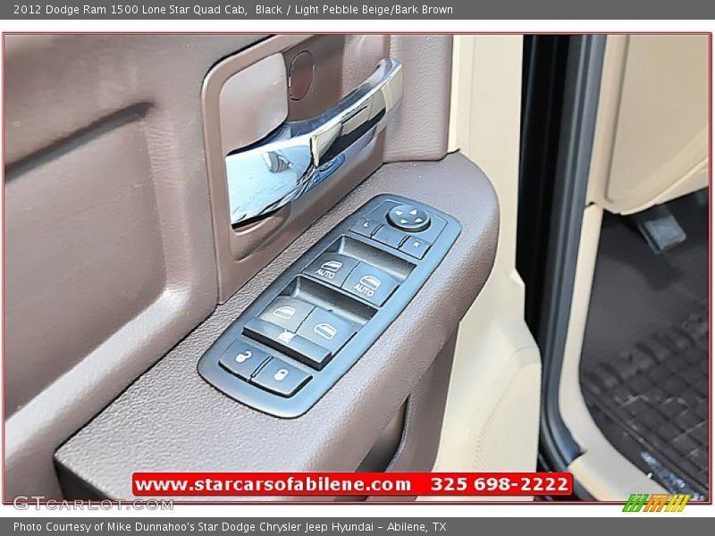 Black / Light Pebble Beige/Bark Brown 2012 Dodge Ram 1500 Lone Star Quad Cab