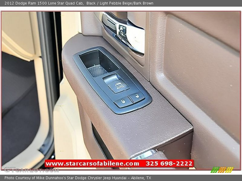 Black / Light Pebble Beige/Bark Brown 2012 Dodge Ram 1500 Lone Star Quad Cab