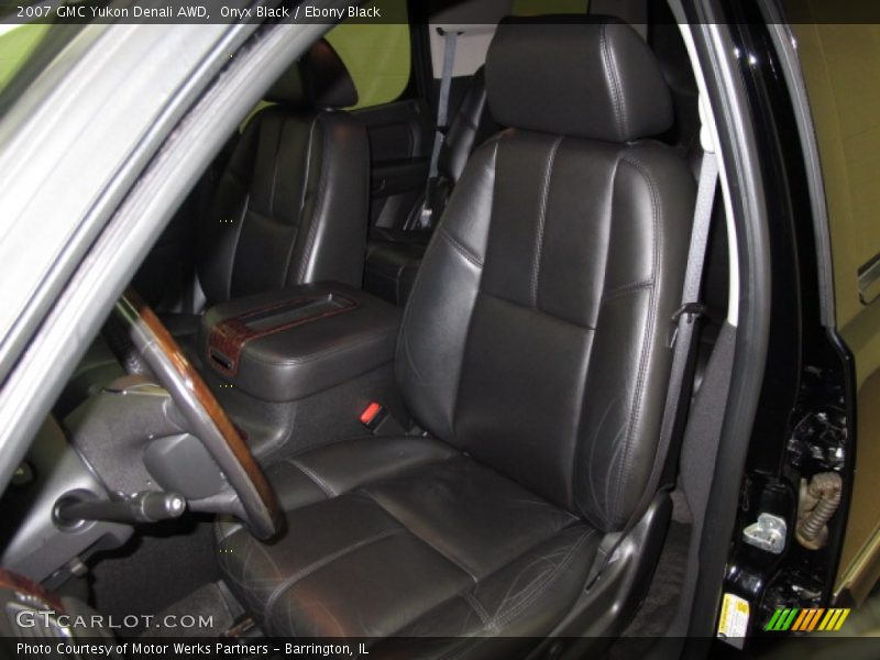 Onyx Black / Ebony Black 2007 GMC Yukon Denali AWD