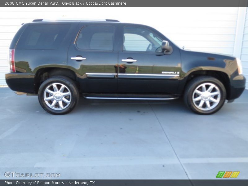 Onyx Black / Cocoa/Light Cashmere 2008 GMC Yukon Denali AWD