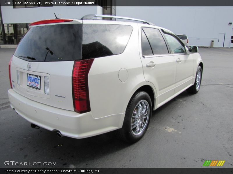 White Diamond / Light Neutral 2005 Cadillac SRX V8