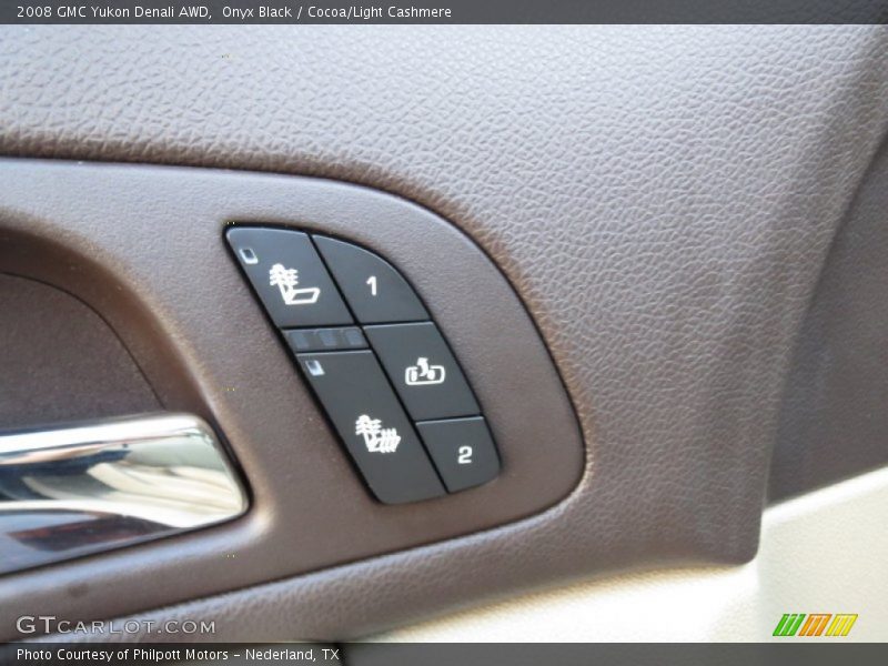 Onyx Black / Cocoa/Light Cashmere 2008 GMC Yukon Denali AWD