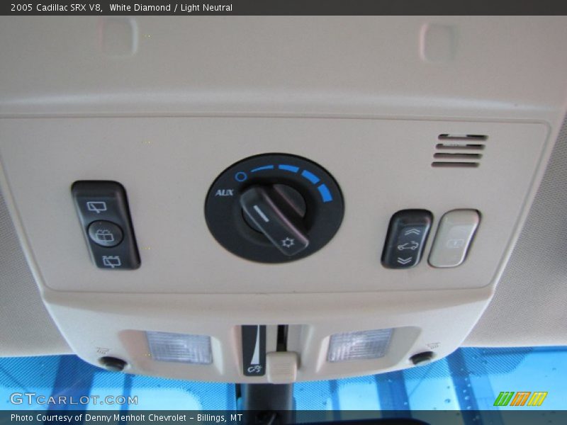 White Diamond / Light Neutral 2005 Cadillac SRX V8