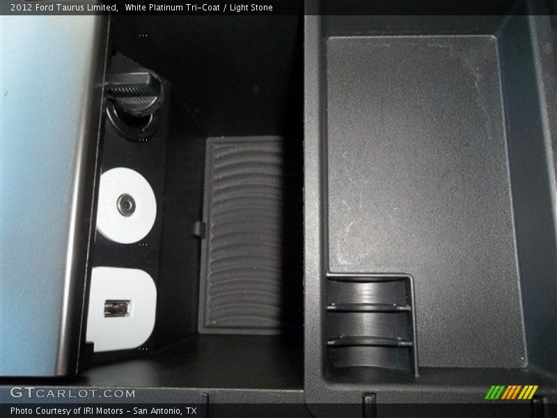 White Platinum Tri-Coat / Light Stone 2012 Ford Taurus Limited