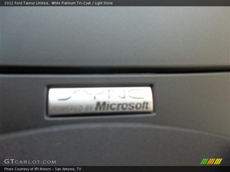 White Platinum Tri-Coat / Light Stone 2012 Ford Taurus Limited