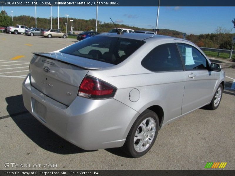 Brilliant Silver Metallic / Charcoal Black 2009 Ford Focus SE Coupe
