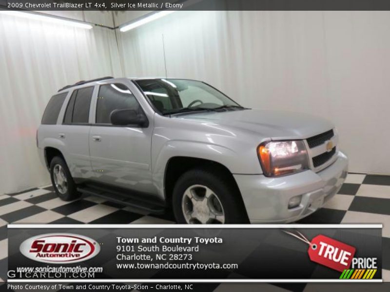 Silver Ice Metallic / Ebony 2009 Chevrolet TrailBlazer LT 4x4