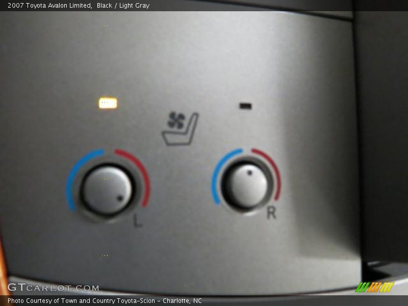 Black / Light Gray 2007 Toyota Avalon Limited