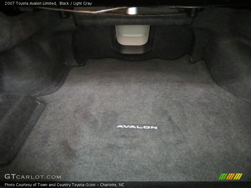 Black / Light Gray 2007 Toyota Avalon Limited