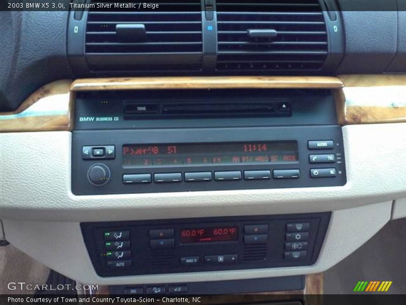 Titanium Silver Metallic / Beige 2003 BMW X5 3.0i