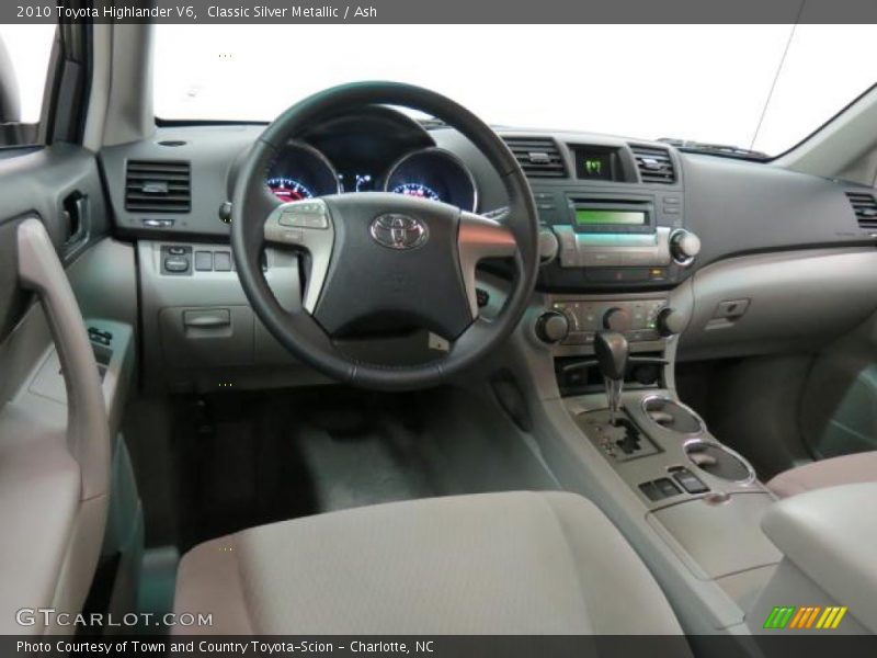 Classic Silver Metallic / Ash 2010 Toyota Highlander V6