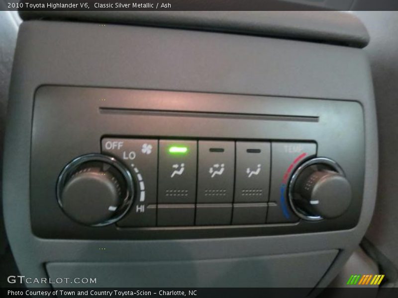Classic Silver Metallic / Ash 2010 Toyota Highlander V6