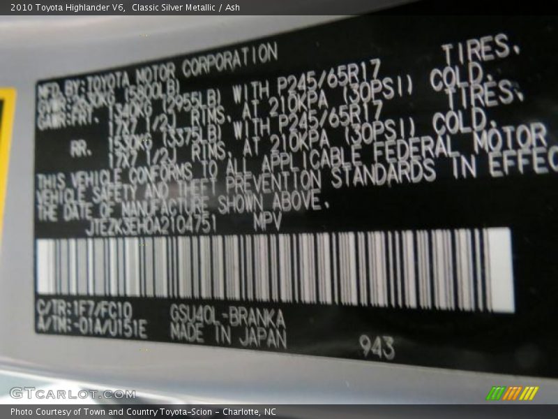 Classic Silver Metallic / Ash 2010 Toyota Highlander V6